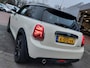 MINI Cooper 1.5 136pk Cooper Chili | Navi | Apple Carplay+Android Auto | Clima | Cruise | Panorama Schuifdak | Lederen Bekleding | Led Koplampen | Keyless Entry | Pdc | Privacy Glass | 17''lm