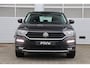 Volkswagen T-Roc 1.0 TSI 115pk Style Business | Navigatie | Achteruitrijcamera | Elektrische Achterklep | App Connect