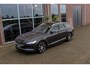Volvo V90 2.0 B4 Business Pro Inscription| BTW auto | 1e eigenaar | NL auto | 20 inch | Panoramadak | Harman Kardon | BLIS | Stuurverwarming | Stoelverwarming | Head-up | Trekhaak | Cruise control | ➡️