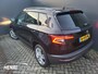 Skoda Karoq 1.5 TSI ACT Style Business Leder / Panodak / Camera / Stoelverwarming / Cruise