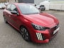 Peugeot 208 100pk Allure Pack (Camera - LED - Automatische Airco - Parkeersensoren V+A - Apple Carplay - Navigatie)