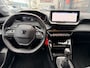 Peugeot 208 100pk Allure Pack (Camera - LED - Automatische Airco - Parkeersensoren V+A - Apple Carplay - Navigatie)