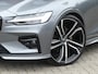 Volvo V60 2.0 B4 R-Design Panoramadak/Keyless/Camera/LED