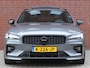 Volvo V60 2.0 B4 R-Design Panoramadak/Keyless/Camera/LED