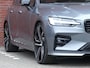 Volvo V60 2.0 B4 R-Design Panoramadak/Keyless/Camera/LED