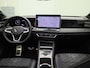 Volkswagen Tiguan 1.5 eTSI/150PK R-Line DSG · Panoramadak · Trekhaak · 360° Camera + Parkeersensoren · Garantie tot 01-01-2026