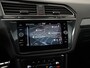 Volkswagen Tiguan 1.4 TSI eHybrid R Line | Panoramadak | Camera | Park assist | Zondag Open!