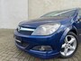 Opel Astra GTC 1.6 OPC LINE GLAZEN DAK NAV CRUISE PDC
