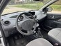 Renault Twingo 1.2-16V Collection | Airco | Elektrische ramen | Elektrisch verstelbare spiegels | APK t/m 08-2026 | Leuke auto!