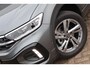 Volkswagen T-Roc 1.5 TSI 150pk DSG R-Line Edition | Navigatie |  Achteruitrijcamera | Adaptive Cruise