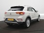 Volkswagen T-Roc 1.5 TSI Style Automaat - Navigatie - Park Assist - Stoelverwarming - ACC