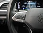 Volkswagen T-Roc 1.5 TSI Style Automaat - Navigatie - Park Assist - Stoelverwarming - ACC