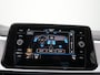 Volkswagen T-Roc 1.0 TSI Life Business Navigatie - LED - Stoelverwarming - Camera - ACC