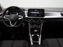 Volkswagen T-Roc 1.0 TSI Life Business Navigatie - LED - Stoelverwarming - Camera - ACC