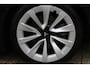 Tesla Model 3 Long Range AWD 75 kWh NEW MOD./WIT LEER / 19""