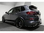 BMW X5 xDrive45e M Sport / Maxton Design Bodykit V.2 / Panoramadak / Soft-close / Koplamp Laser / Elektr. verstelbare voorstoelen + memory / Luchtvering / Stoelverwarming voor + achter / Stoelventilatie / Head-Up Display / Apple Carplay - Andriod Auto / Ambiente verlichting / Driving Assistent Professional / 22'' LMV / Koplamp BMW Shadow-Line / M Aerodynamica / Shadow-Line
