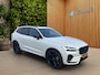 Volvo XC60 2.0 T6 Plug-in hybrid AWD Ultra Black Edition Facelift Luchtvering Bowers en Wilkins Trekhaak 21'''