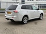 Mitsubishi Outlander 2.0 PHEV Instyle+ NAP Camera Cruise Stoelverwarming Schuifdak