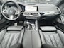 BMW X5 xDrive45e M-Sport High Executive Panodak Trekhaak Laserlicht Head-Up Comfortstoelen 21 Inch Velgen Life Cockpit Prof ACC Driving Assist Prof Achteras besturing Leder Dash Harman Kardon Audio Stoelventilatie Bom Vol Opties Individual Tansanitblau 1e Eigenaar BTW Auto Plug In Hybride