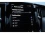 Volvo XC60 2.0 T6 Plug-in hybrid AWD Ultra Black Edition | Bowers & Wilkins premium audio | Panoramadak | Stoelverwarming | Google Services | 360" Camera | Geheugenfunctie op voorstoelen