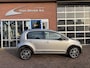 Volkswagen Up! 1.0 TSI BMT Cross | Cruise Control | Climate Control Airco | Stoelverwarming | Bluetooth Radio | Parkeersensor | Etc.