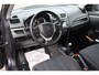 Suzuki Swift 1.2 Comfort EASSS Airco, Stoelverwarming, Lichtmetalen wielen, Radio cd speler, Elektrische ramen