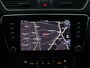 Skoda Superb 2.0 TSI 4x4 Sportline | Leder/Alcantara | Stoelverwarming | Camera | Carplay | Memory | Bi-Xenon | Navigatie | Sportstoelen | Parkeerhulp | Climate control | Bluetooth | Cruise control