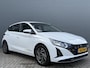 Hyundai i20 DEMO DEAL | 1.0 T-GDI 48V MHEV 100pk Comfort | DEMO | Apple Carplay & Android Auto | Dode Hoek Indicatoren | 16 Inch lichtmetalen Velgen
