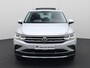 Volkswagen Tiguan 1.4TSIeHybrid 180kW/245PK Elegance DSG · Panoramadak · Camera + Parkeersensoren · Navigatie