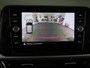 Volkswagen T-Roc 1.5 TSI Life 150 pk Automaat (DSG) | Navigatie | Trekhaak (afneembaar) | Parkeersensoren (Park assist) | Achteruitrijcamera | Stoelverwarming |