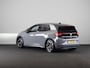 Volkswagen ID.3 First Plus 58 kWh 204 pk | Navigatie | Trekhaak (afneembaar) | Parkeersensoren | Achteruitrijcamera | Matrix LED koplampen | Stoelverwarming |