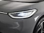 Volkswagen ID.3 First Plus 58 kWh 204 pk | Navigatie | Trekhaak (afneembaar) | Parkeersensoren | Achteruitrijcamera | Matrix LED koplampen | Stoelverwarming |