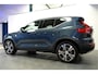 Volvo XC40 1.5 T4 Plug-in Hybrid 155kW/211pk DCT7 Inscription PANORAMADAK + EL.TREKHAAK + MATRIX LED + HARMAN/KARDON + SPORTSTOELEN + ADAPT.CRUISE + NAVI SENSUS + LANE ASSIST + PILOT ASSIST + 360 CAMERA + KEYLESS ENTRY&GO + PARKSENSOREN V&A + 19” LM-VELGEN!!