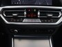 BMW 3-Serie 320e M Sport | Leder | Trekhaak | Stoelverwarming | Carplay | Sportstoelen | Laserlicht | Live Cockpit | DAB | Parkeerhulp | Navigatie | Climate control | Bluetooth | Cruise control