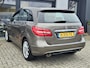 Mercedes-Benz B-klasse 180 Ambition + XENON + HALF LEER + NAVIGATIE + CRUISE + LM VELGEN