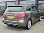Mercedes-Benz B-klasse 180 Ambition + XENON + HALF LEER + NAVIGATIE + CRUISE + LM VELGEN