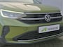 Volkswagen Taigo 1.0 TSI Life Business Automaat / Virtual cockpit / Navigatie via Apple Carplay of Android Auto / Climate control / Adaptief CC / Parkeersensoren voor en achter / Lichtmetalen wielen 16“ / DAB radio /