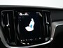 Volvo V60 2.0 T6 Plug-in hybrid AWD Plus Dark | 360° Camera | Harman Kardon | Nappa Sportstoelen | Adaptive Cruise | BLIS | Trekhaak
