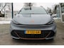 CUPRA Born Performance One 204pk 62 kWh / Camera / LM 19'' / App-Connect / Navi / Verw. Voorstoelen / Elek. voorstoelen