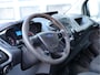 Ford Transit Custom 2.2 TDCI 101pk - Airco - Trekhaak - 3 Zits