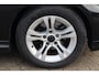 BMW 3-Serie Touring 318i Business Line Navigatie, Cruise control, Climate control, Lichtmetalen wielen