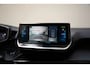 Peugeot 2008 50 kWh Allure 3-Fase [ Navi Camera Apple/Android Stoelverwarming ]