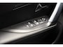 Peugeot e-2008 50 kWh Allure 3-Fase [ Navi Camera Apple/Android Stoelverwarming ]