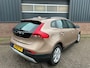 Volvo V40 Cross Country 1.6 T4 Momentum Achteruitrijcamera / PDC achter / Automaat