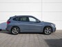 BMW X1 High Executive sDrive18i 140pk Automaat HALF-LEDER | 18''LM | ADAPT. CRUISE | STORLVERW. VOOR | NAVI | PDC + CAM.