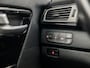 Kia Niro 1.6 GDi Hybrid Dynamic 142Pk Automaat (APPLE CARPLAY, NAVIGATIE, CAMERA, LEDER, SPORTSTOELEN, TREKHAAK, CRUISE, PARKEERSENSOREN, NIEUWSTAAT)