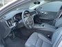 Volvo V60 T6 Plug-in hybrid AWD Essential Edition | Adaptive Cruise Control | BLIS | Google Navigatie | Apple Carplay | Parkeercamera | Stoel-/Stuurverwarming |