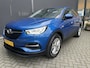 Opel Grandland X 1.2 Turbo Business Edition Achteruitrijcamera - Cruise control - Airco - Apple carplay - Alarm klasse 1  - Bluetooth - Parkeersensoren voor en achter - navigatiesysteem - Radio - Start/stop systeem - Stuur multifunctio