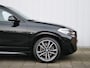 BMW X2 xDrive25e High Executive 220 Pk Automaat Navigatie / DAB / Camera / Leer / Schuifdak / M-pakket