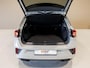 Volkswagen T-Roc 1.5 TSI R-Line Blackstyle / 150pk / Stoel en stuur verwarming / Achteruitrij camera / Keyless /